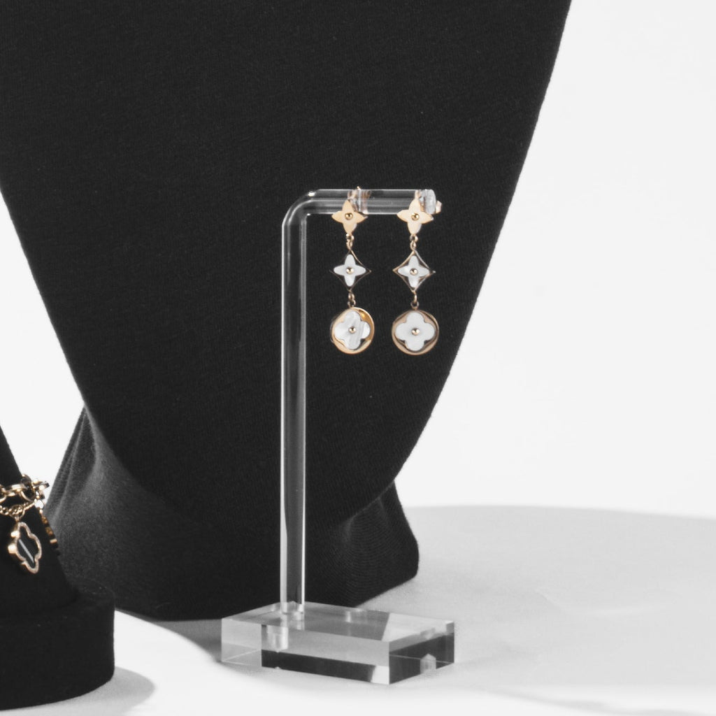 Boucles d’Oreilles Pendantes Trèfle Blanc Doré