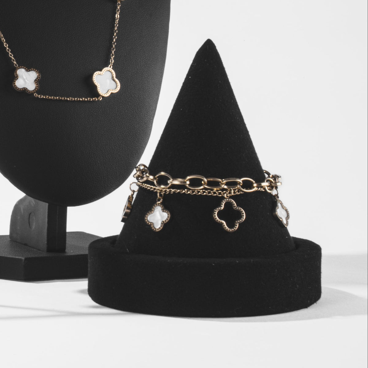 Bracelet Trèfles Blancs Doré