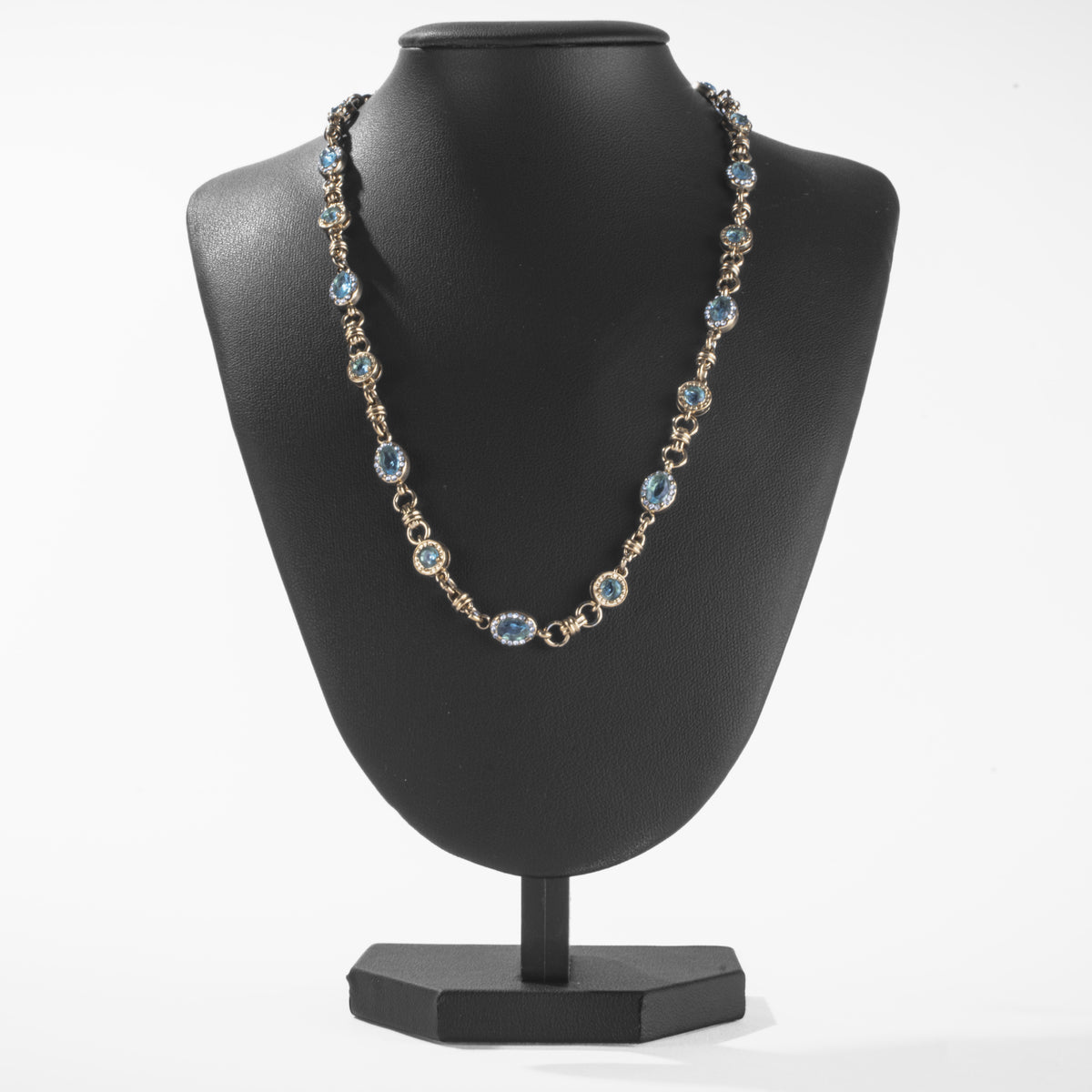 Collier Pierres Bleues Doré