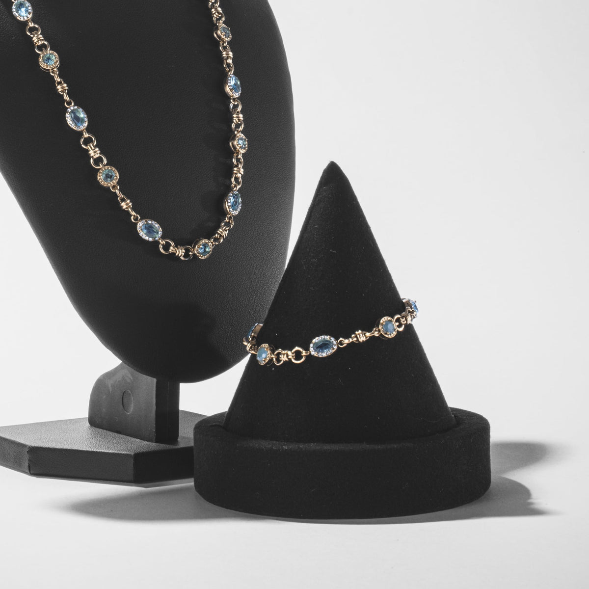 Collier Pierres Bleues Doré