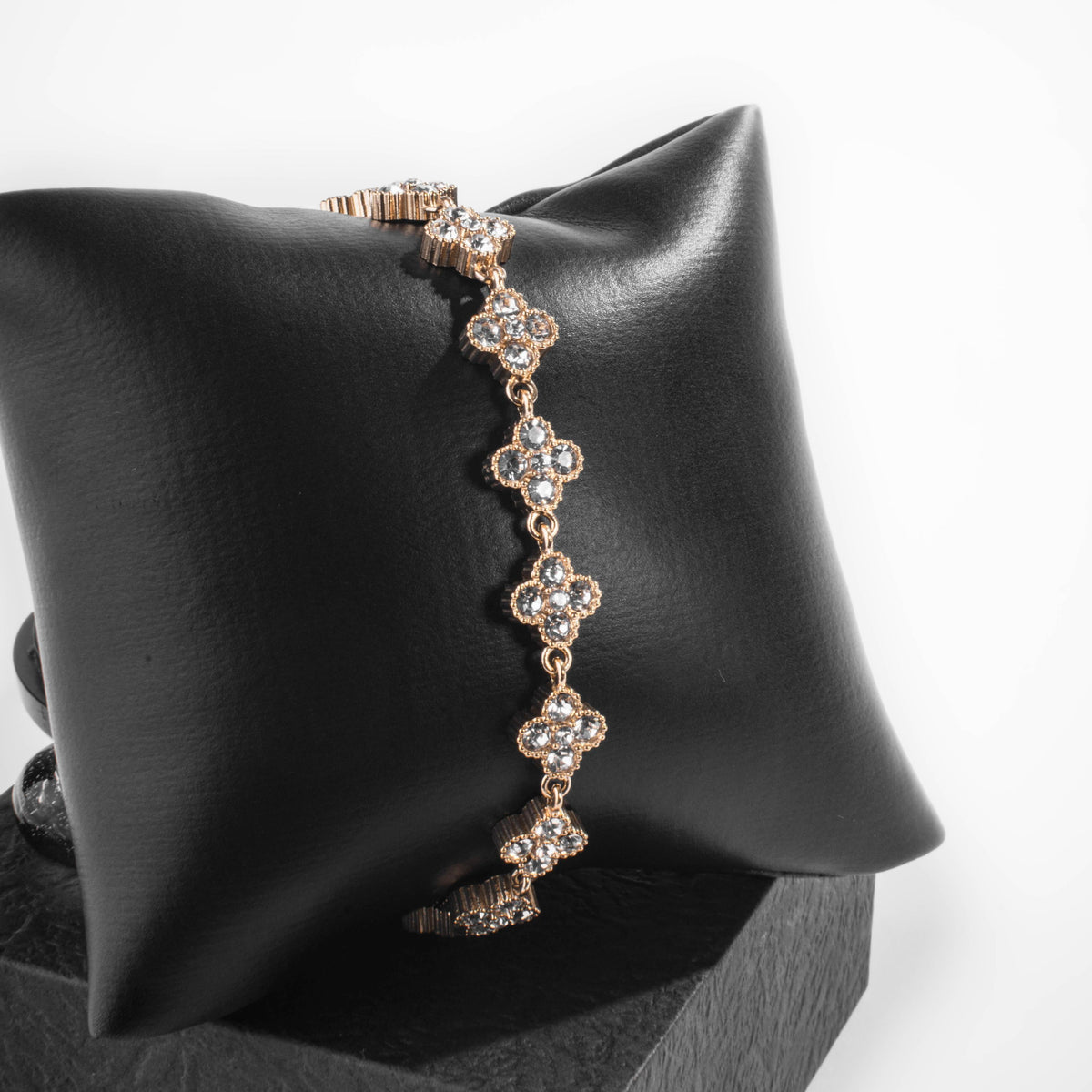 Bracelet Trèfles Pavés Doré