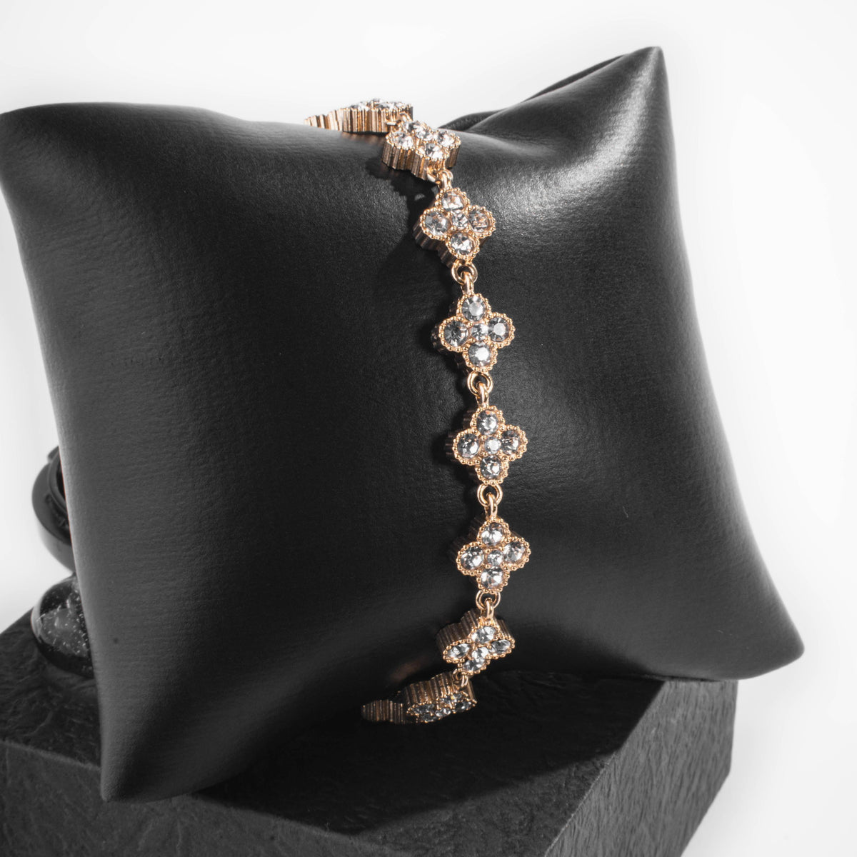 Bracelet Trèfles Pavés Doré
