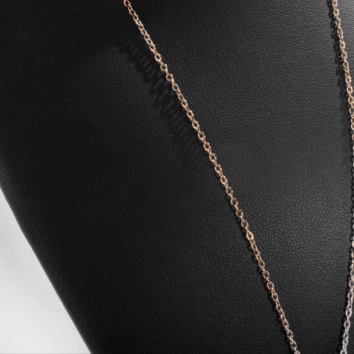 Collier Trèfle Réversible Rouge et Pavé Doré