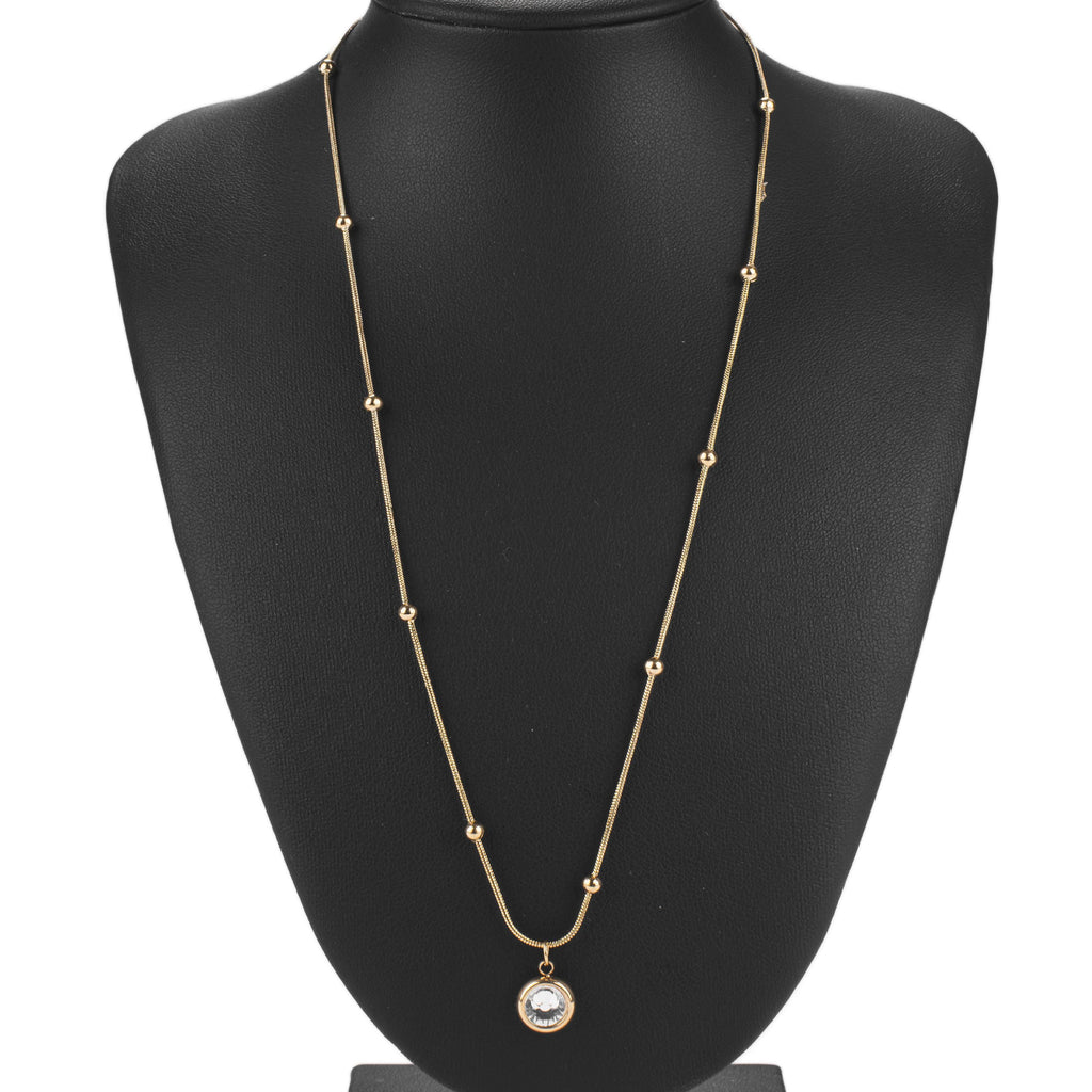 Collier doré perlé avec pendentif