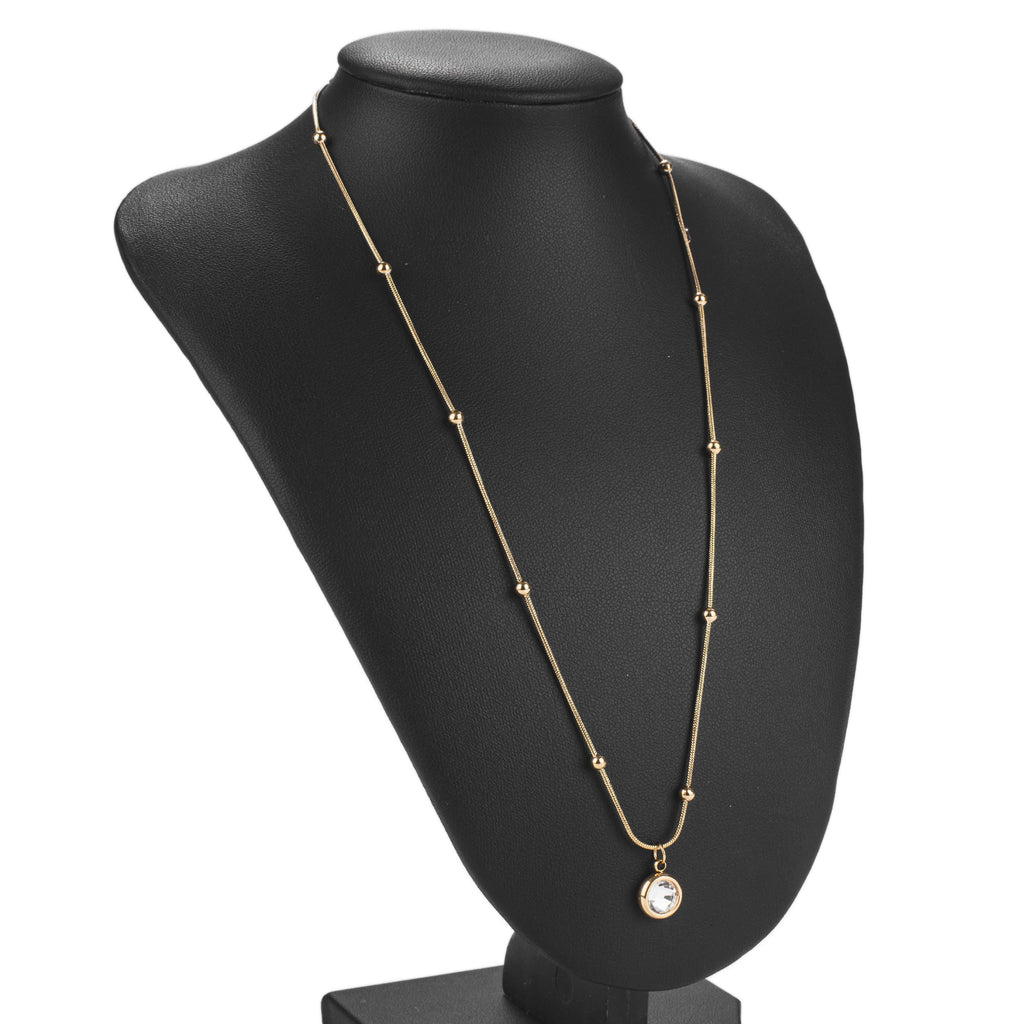 Collier doré perlé avec pendentif